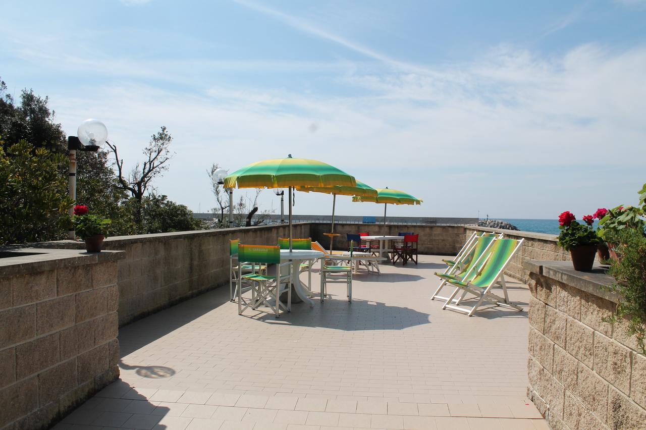 Hotel La Marinella Castiglioncello Exterior photo